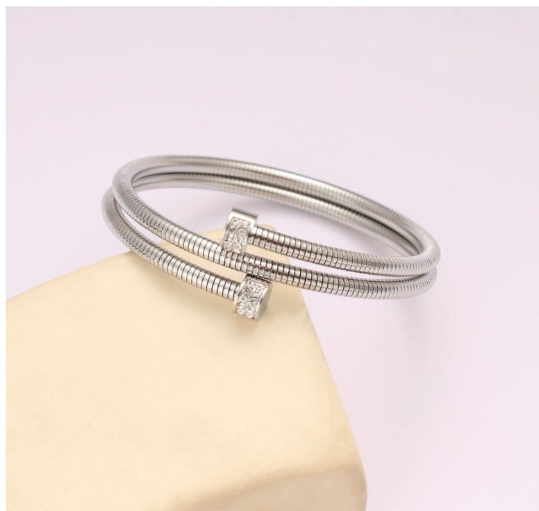 Spiral bracelet