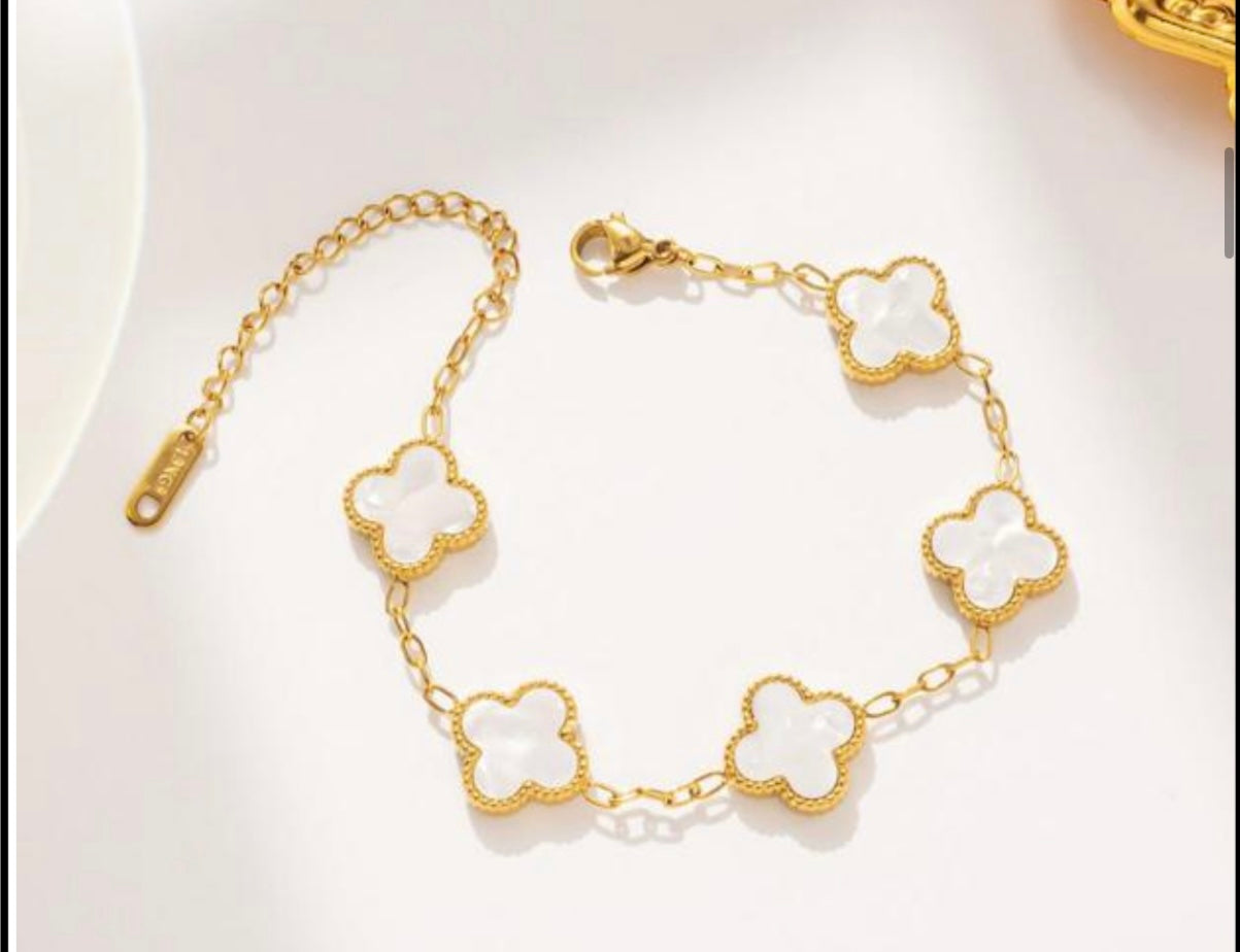 Clover Bracelet