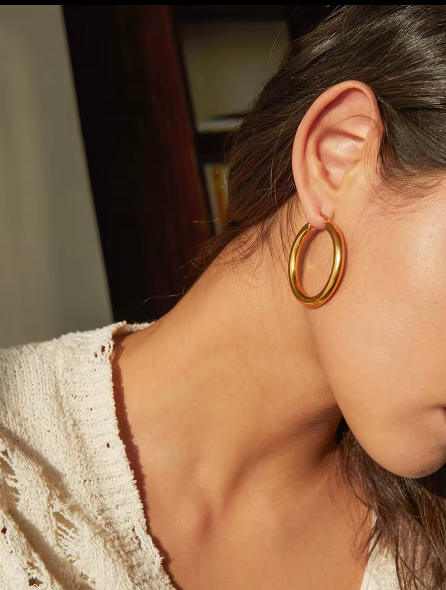 Hoops